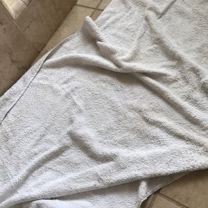 Meet your Posher, Jona